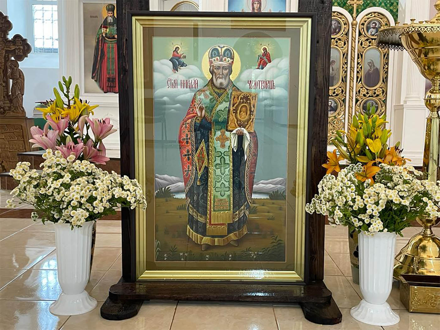 Настоятель Троицкого храма священник Сергий Иванов совершил освящение иконы